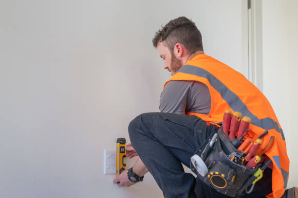Best 24-Hour Electrician  in Lafayette, OR